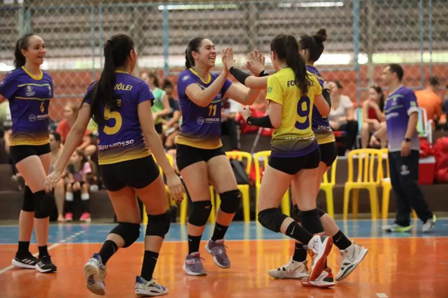 Equipes de vôlei de Primavera se destacam na Copa Cidade Goiânia