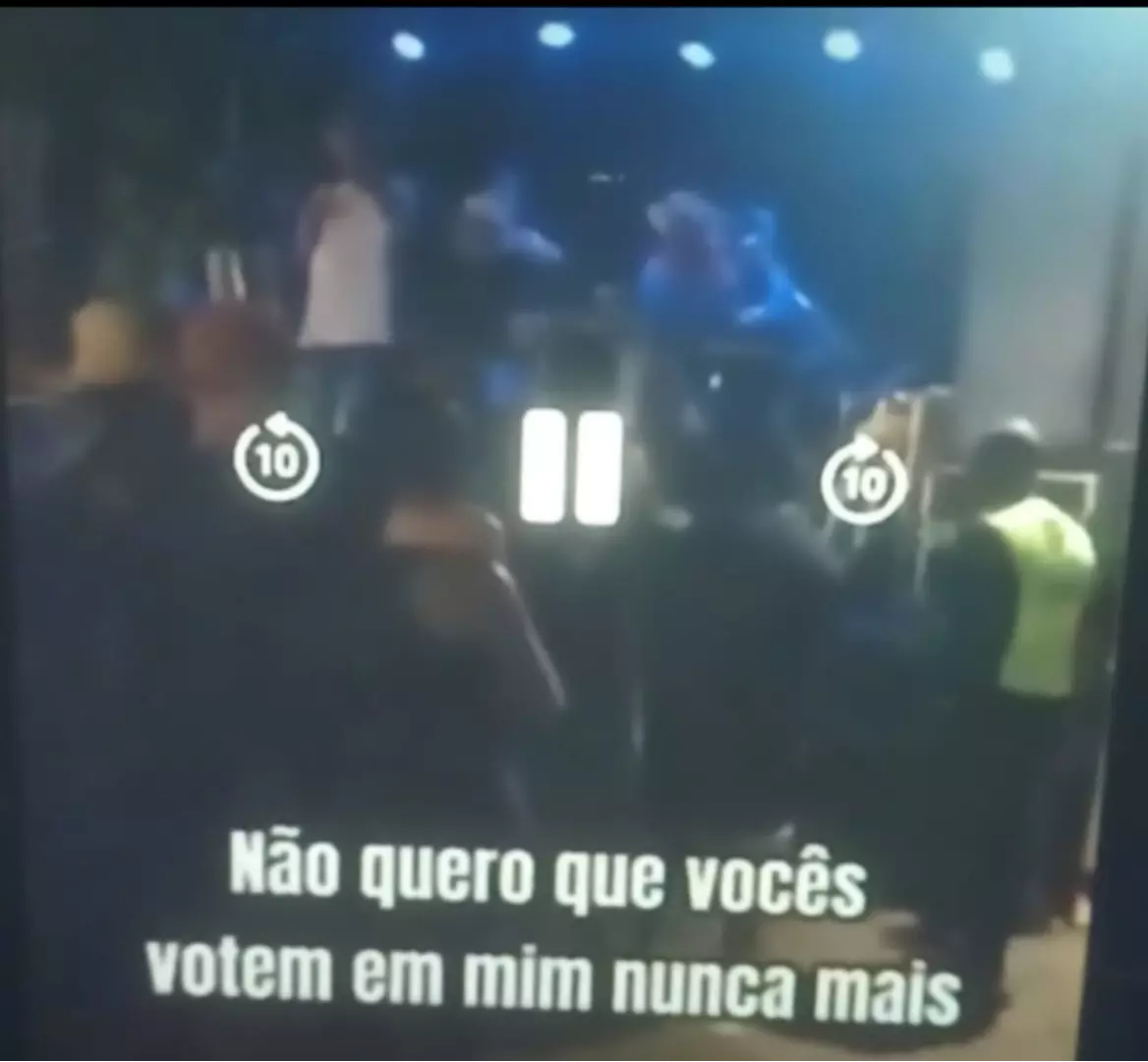 Prefeito  xinga eleitores em evento: ‘Não quero voto de ninguém e vocês vão todo mundo à m*’ - veja video