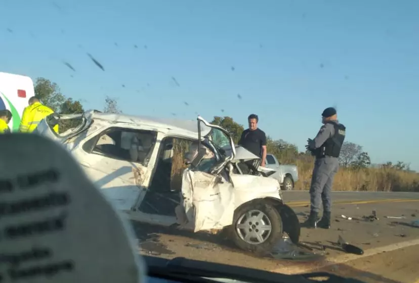 Acidente envolvendo três veículos na MT 130 faz uma vítima fatal