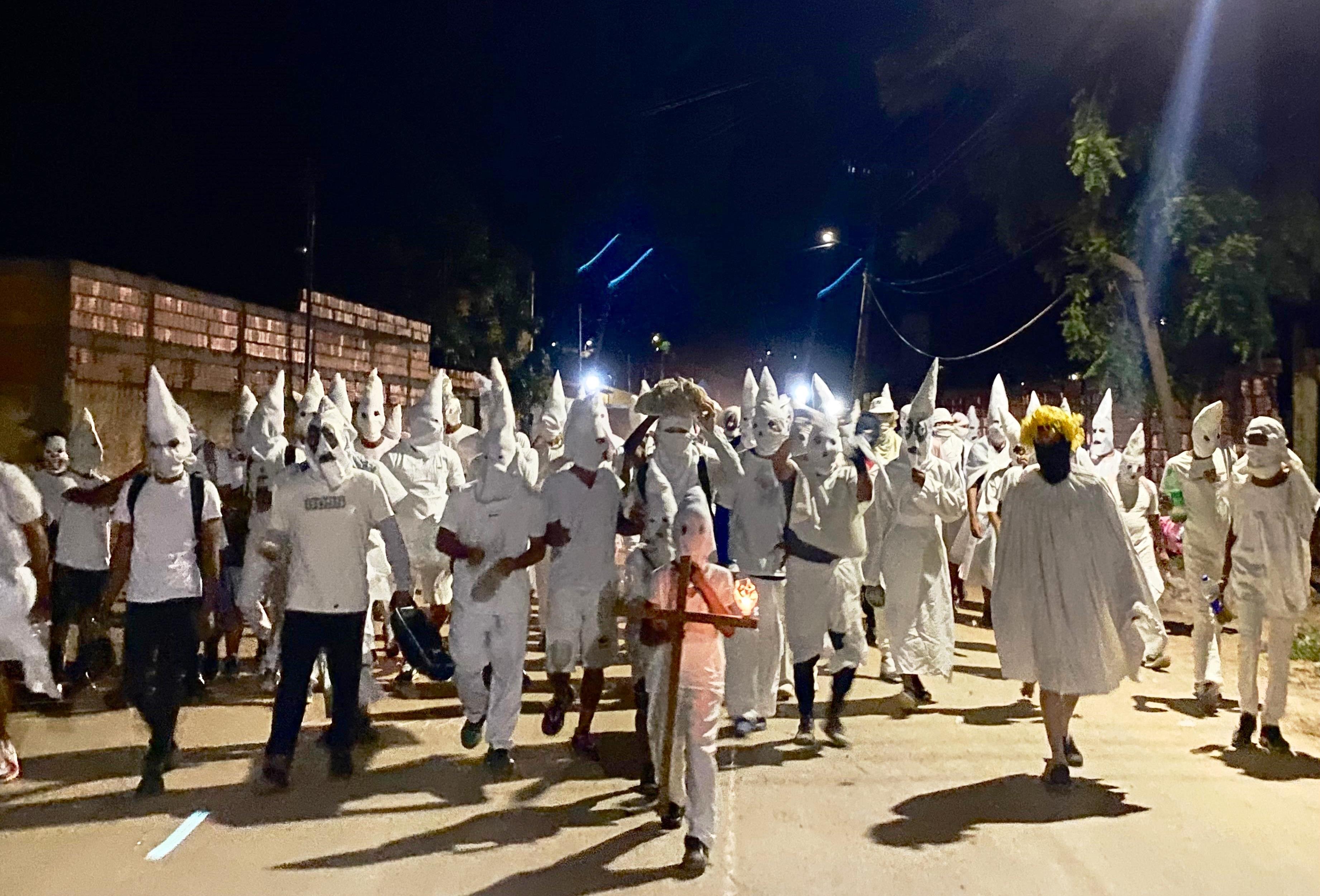 Nazaro reúne público recorde e homenageia figura histórica do Carnaval de Barreiras