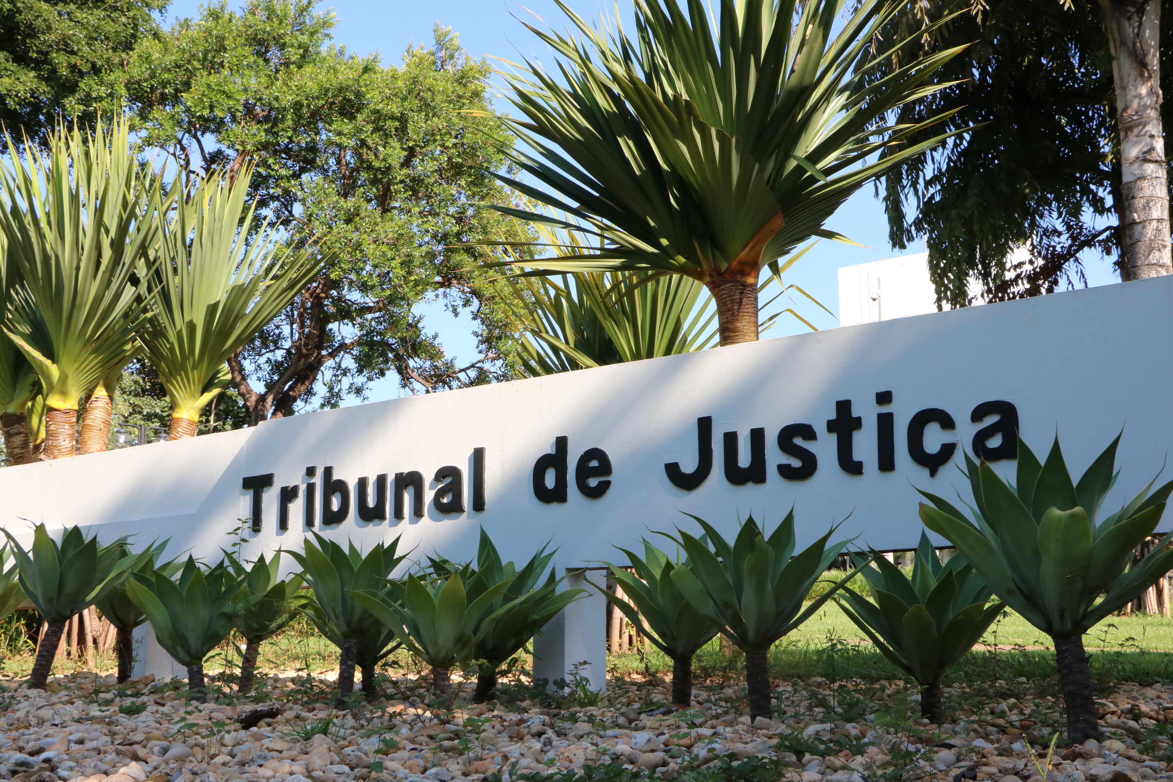 Judiciário terá dobro de folgas que trabalhador comum em 2024