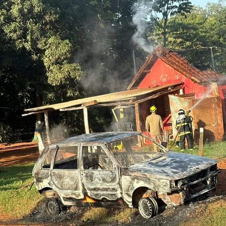 'Queima quengaral': Cabaré pega fogo em Ribas do Rio Pardo