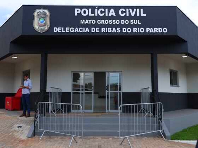 Homem é preso por chamar a namorada do amigo de 'neguinha' em Ribas do Rio Pardo