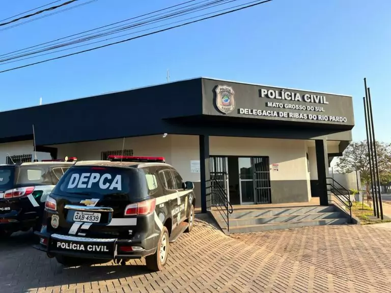 Polícia investiga morte de mulher encontrada em casa em Ribas do Rio Pardo