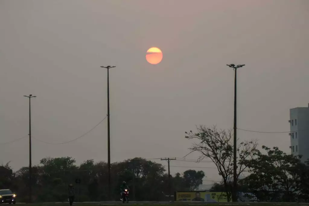 Capital tem dia mais quente do ano e calor de quase 40ºC deve se repetir