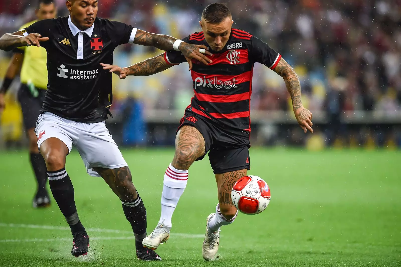 Flamengo empata contra o Vasco no primeiro clássico do ano