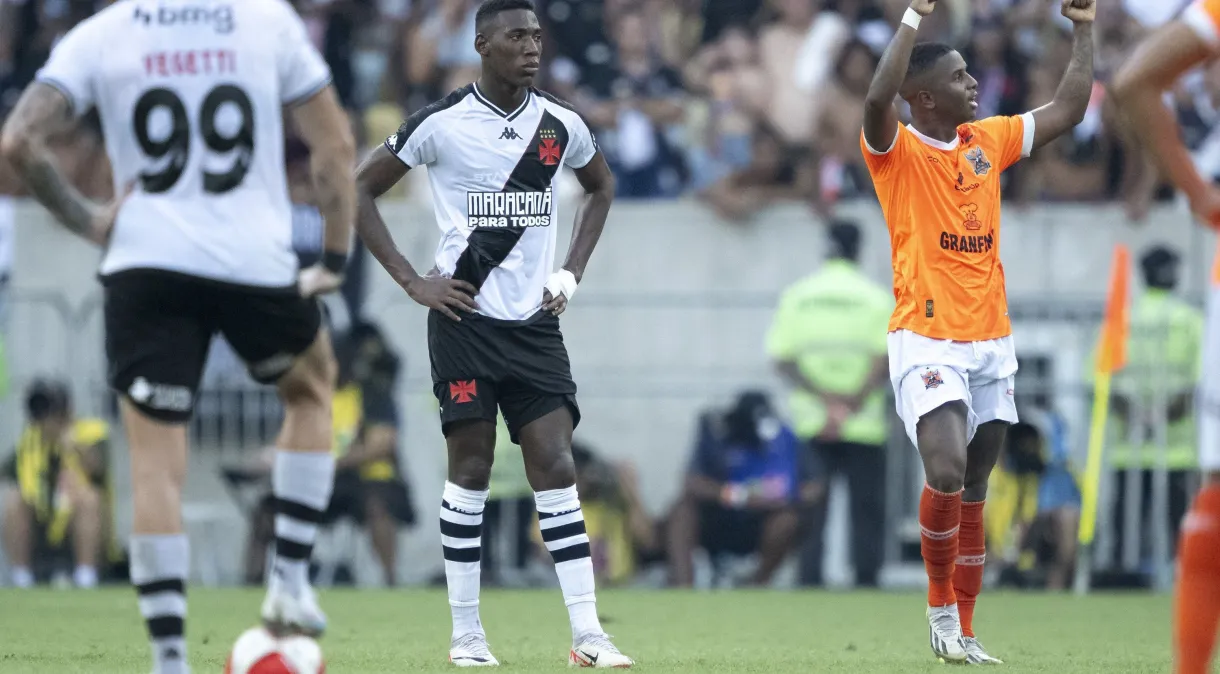 Vasco é eliminado pelo Nova Iguaçu, que vai à final do Carioca pela primeira vez