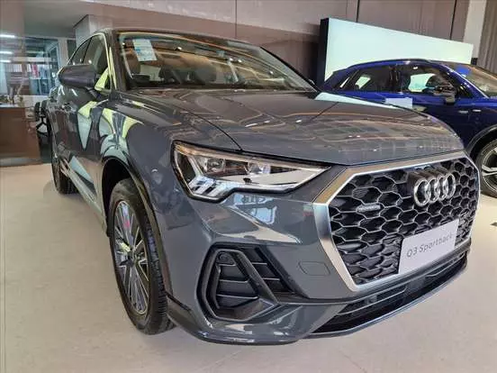 AUDI Q3 R$ 445,000 - 2024/2024