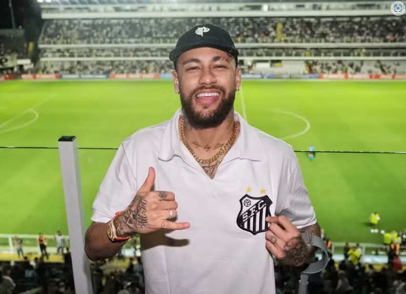 Neymar está de volta ao Santos: Repatriação é anunciada pelo presidente Marcelo Teixeira