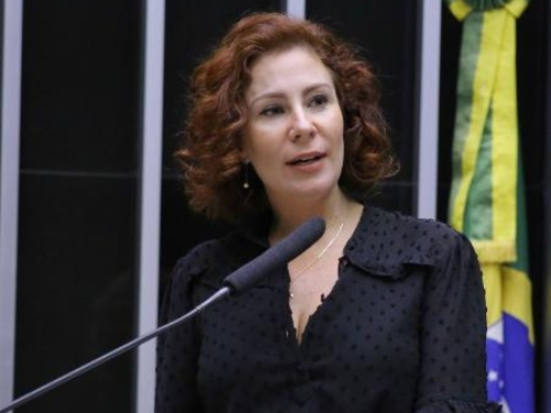 Deputada federal Carla Zambelli é cassada por 5 votos a 2 pelo TRE-SP; fica inelegível por 8 anos