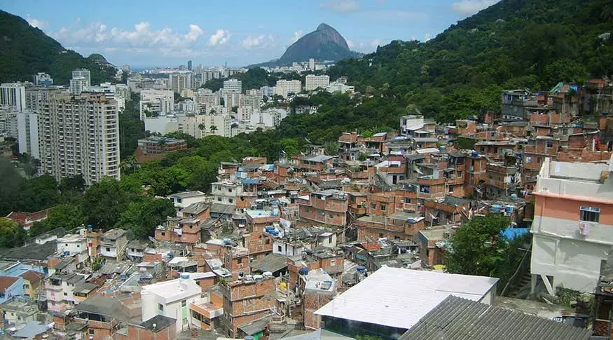 Censo 2022: Brasil tinha 16,4 milhões de pessoas morando em Favelas e Comunidades Urbanas