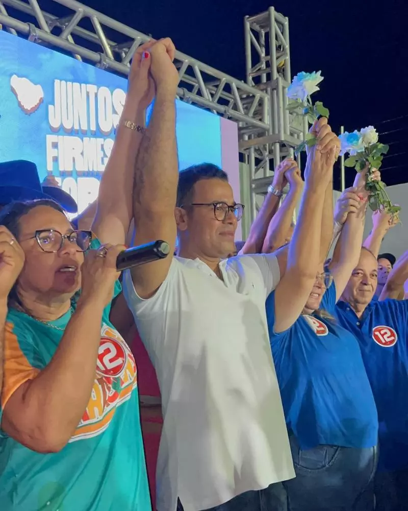 Prefeita Keinha Apresenta Equipe de Pré-candidatos em Evento Lotado em Araci