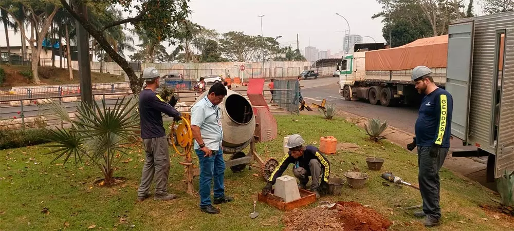 Itaipu já instalou quase 400 marcos para mapear a elevação dos terrenos na Bacia do Paraná