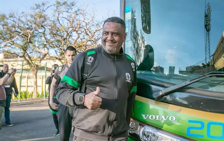 JORGE CASTILHO: Maringá FC, vence o Água Santa-SP e garante a liderança do grupo!