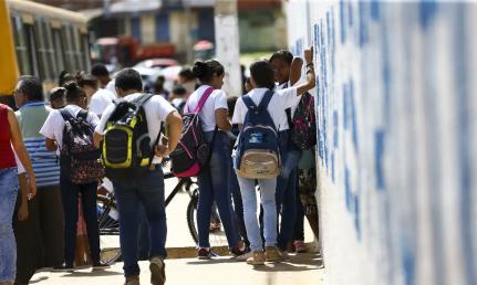 Câmara dos Deputados aprova texto-base do novo ensino médio; proposta será analisada pelo Senado