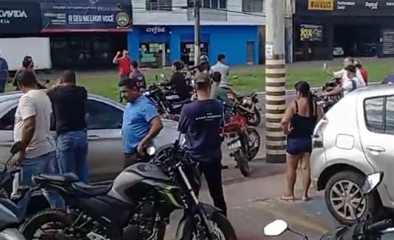 Mulher integrante do CV iria vender carros roubados por assassinos de motoristas