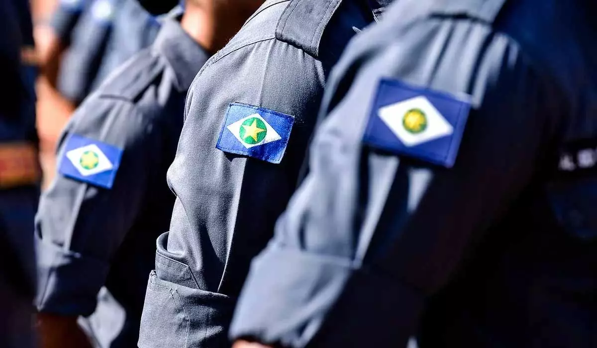 Policiais que cobraram propina de caminhoneiro fecham acordo para se livrar de condenação