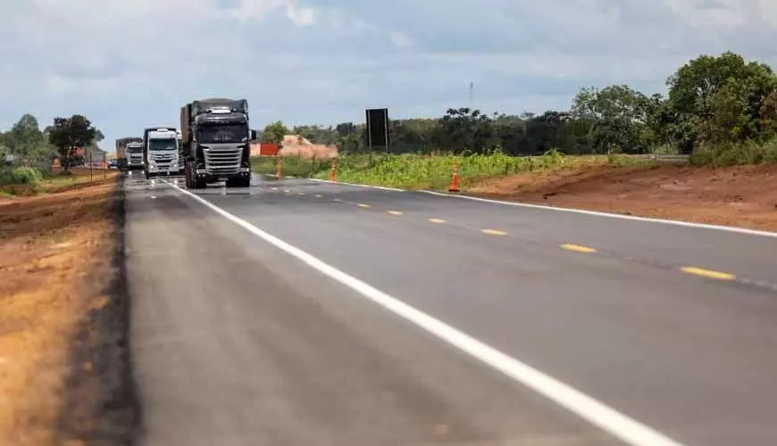 Governo e Nova Rota inauguram mais 18 km de duplicação da BR-163 e dão início a obra entre Sorriso e Sinop