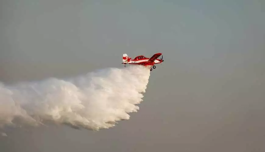 Governo de MT já lançou 3,7 milhões de litros de água com aviões para combater incêndios