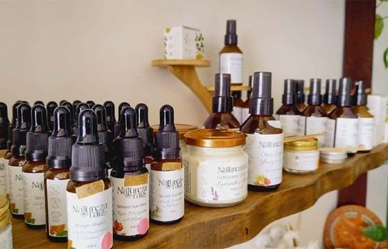 Empresa do MT apoiada pela Fapemat se destaca nacionalmente com cosméticos naturais e veganos