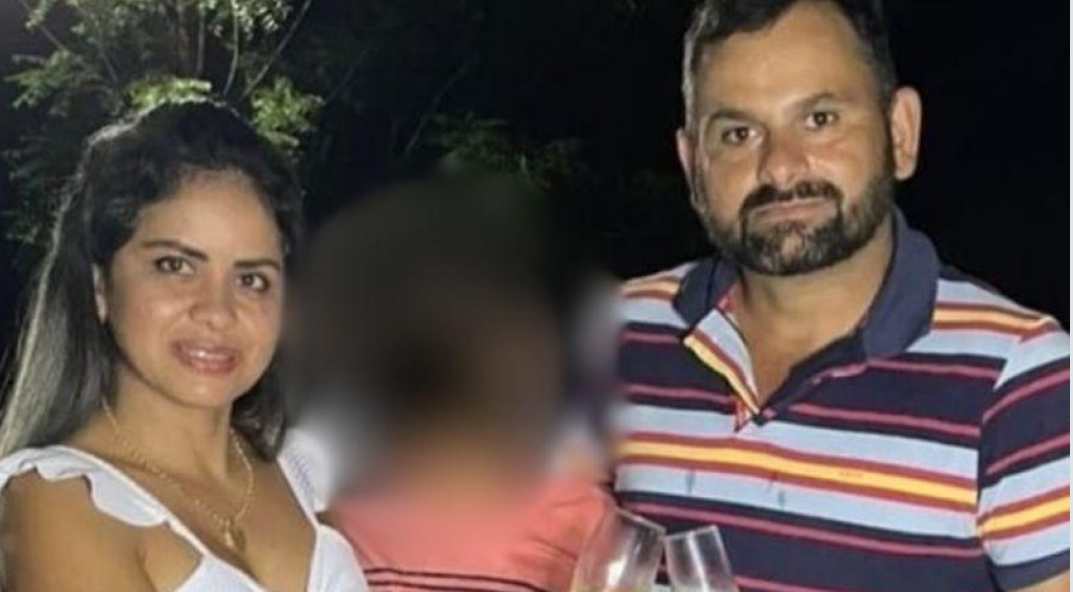 Casal é morto a tiros em frente ao filho de 12 anos; suspeito foge