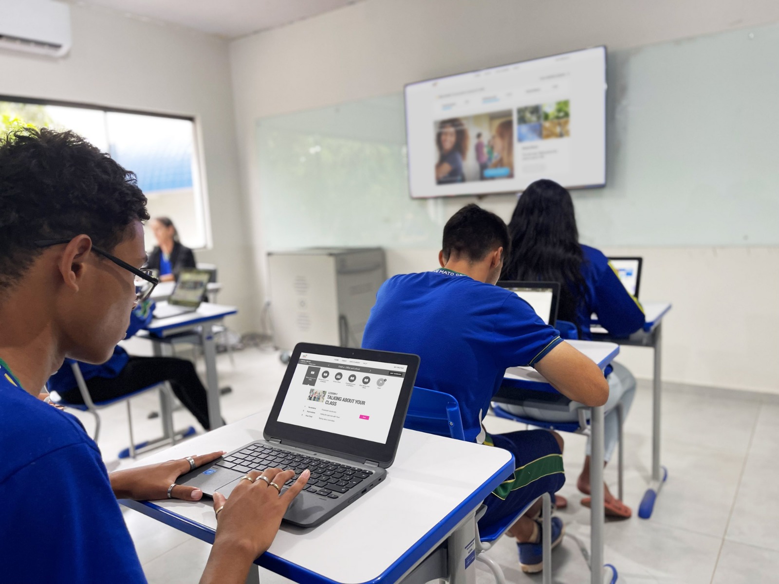 Seduc orienta escolas sobre prazo para envio de dados ao Inep