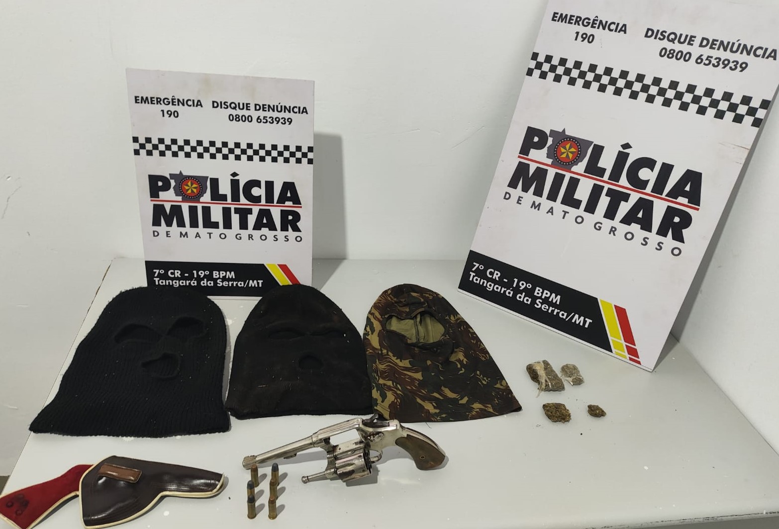 Polícia Militar liberta 9 vítimas de sequestro e prende criminosos em Tangará da Serra