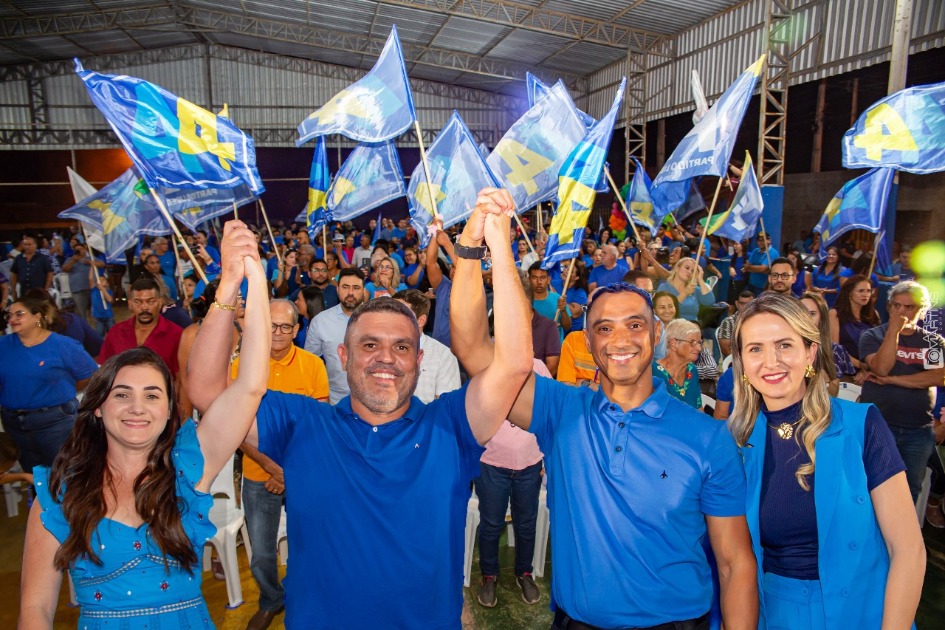 Ricardo Galvão monta a maior chapa de vereadores de Aragarças com 56 candidatos, 6 partidos como candidato a reeleição de prefeito