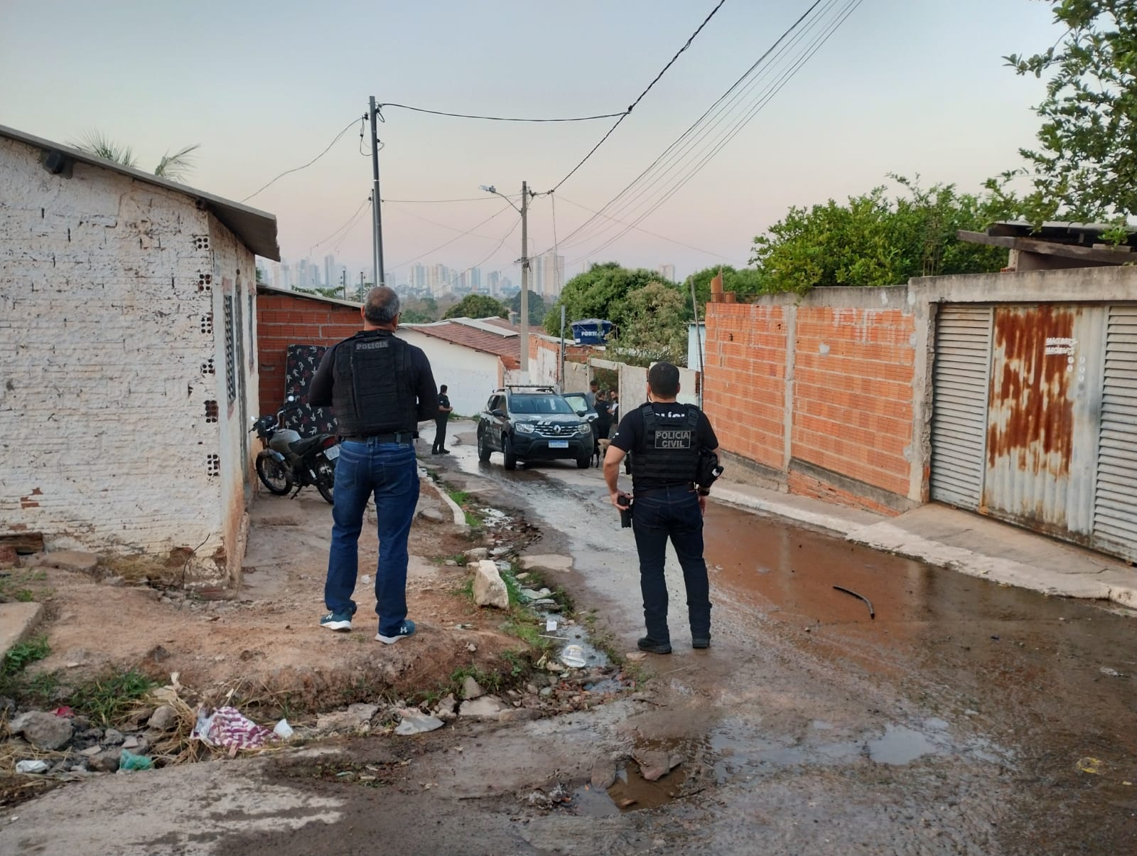 Operação da Polícia Civil mira grupo envolvido com tráfico de drogas em diversos bairros de Cuiabá