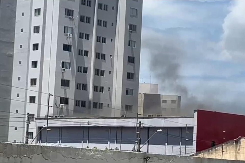 Incêndio atinge Igreja da Assembleia de Deus em Goiânia