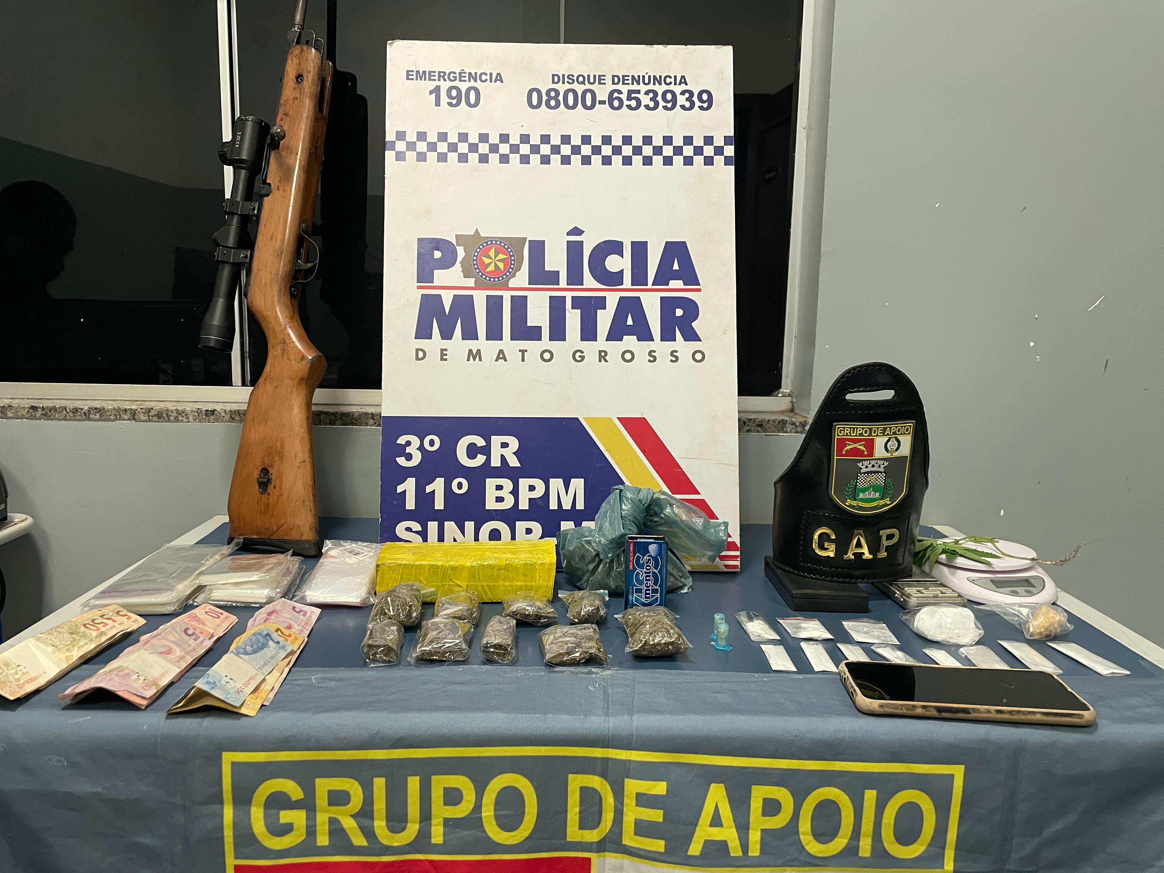 PM prende casal membro de facção criminosa com drogas e arma de fogo em Sinop