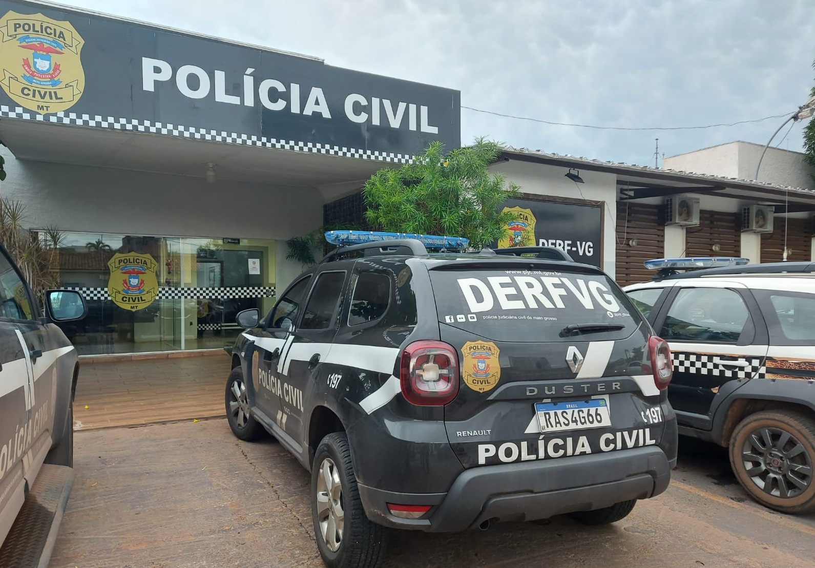 Polícia Civil prende autores de furto e receptadores de carga de carnes