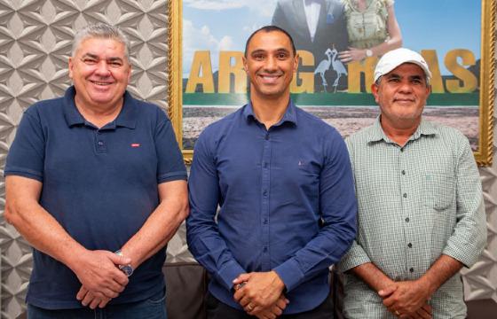 Prefeitos querem “unificar” calendário turístico de Barra, Pontal e Aragarças; vídeo