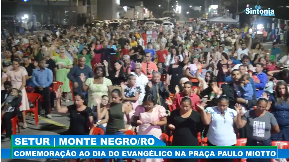 COMEMORAÇÃO AO DIA DO EVANGÉLICO COM AMANDA FERRARI, NA PRAÇA PAULO MIOTTO DE MONTE NEGRO/RO