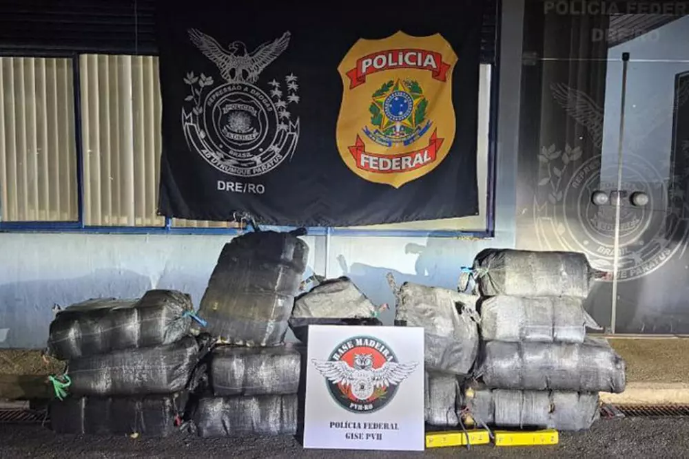 PF apreende cerca de 430 kg de drogas na zona rural de Porto Velho