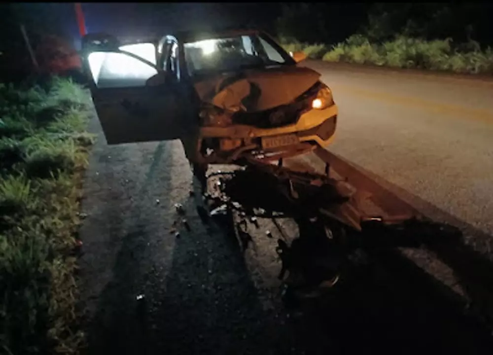 Motociclista morre após ser atropelado por carro próximo a ponte na BR-425