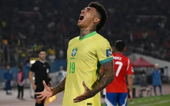 Com gol de cuiabano, Brasil vence o Chile