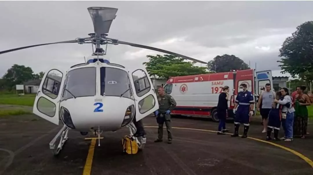 Criança é socorrida de helicóptero após queimaduras graves em São Mateus !