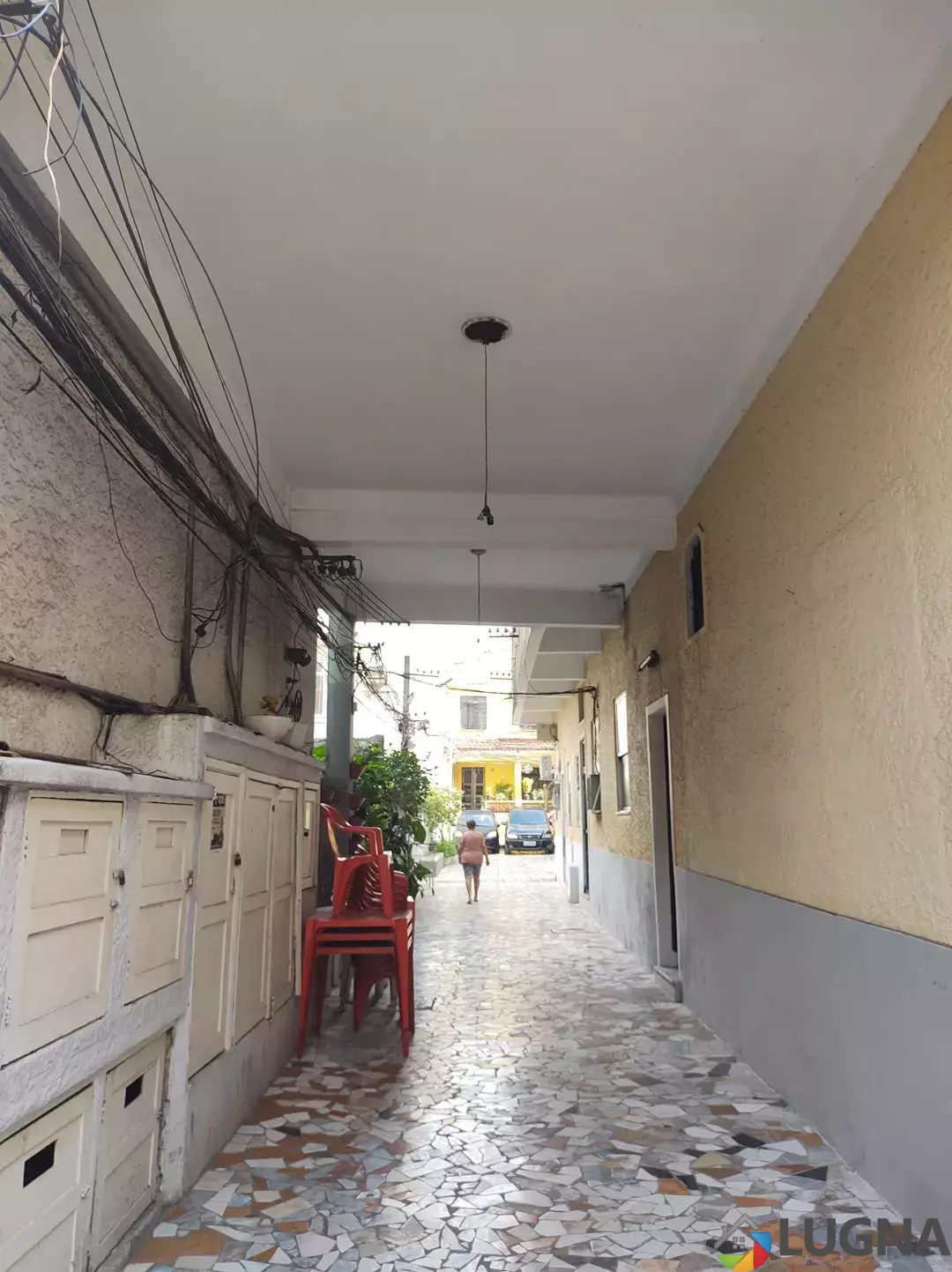 LOCAÇÃO ($ 1.100,00) CASA VILA EM CASCADURA -2 quartos, sala, cozinha, banheiro e área de serviço