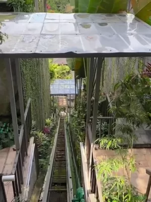 Elevador de resort de luxo despenca e mata cinco pessoas na Indonésia