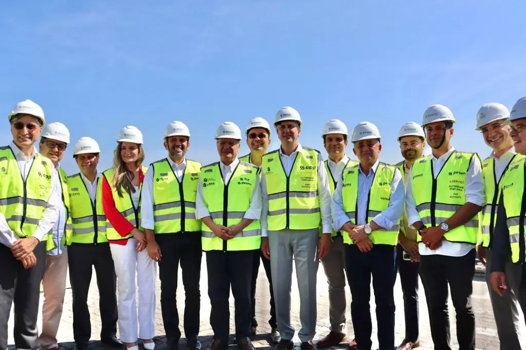 Governador Elmano de Freitas, Vice-Presidente Geraldo Alckmin e Ministro Camilo Santana discutem potencial de produção de Eletrolisadores durante visita ao Pecém