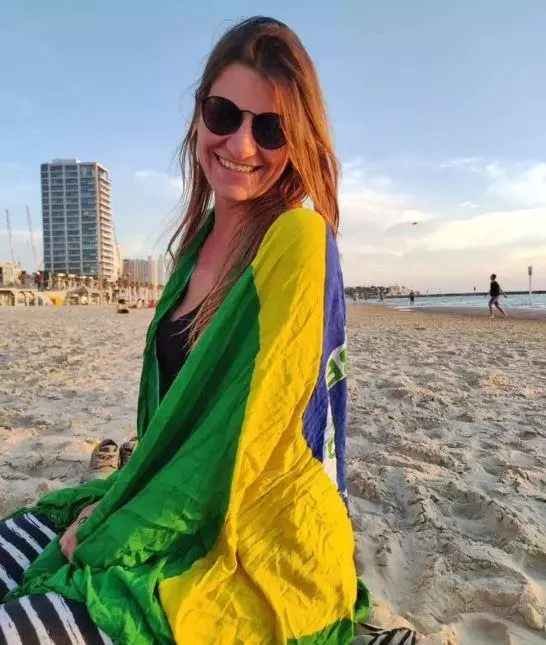 A brasileira Karla Stelzer é encontrada morta em Israel; jovem estava desaparecida