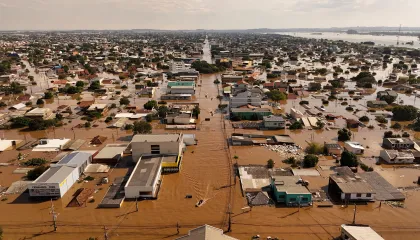 Enchentes recordes no RS podem impulsionar preços de alimentos como arroz e laticínios