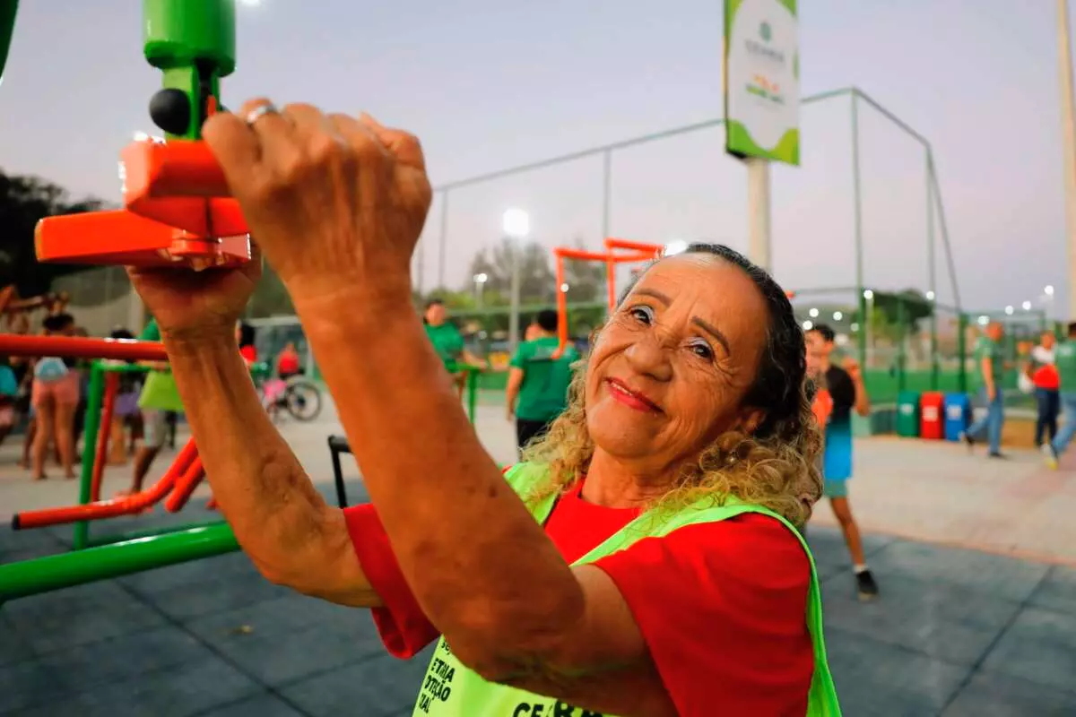 Governo do Ceará entrega a Vila Social de Messejana, em Fortaleza