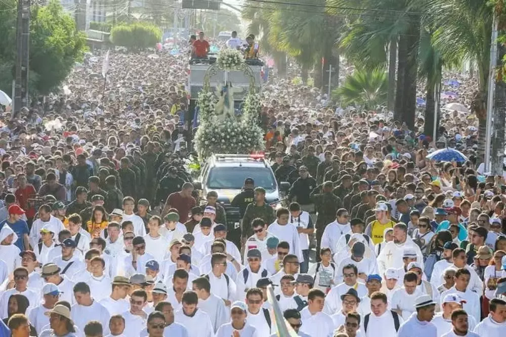 Caminhada com Maria: confira programação da procissão que celebra Nossa Sra. da Assunção nesta quinta-feira em Fortaleza