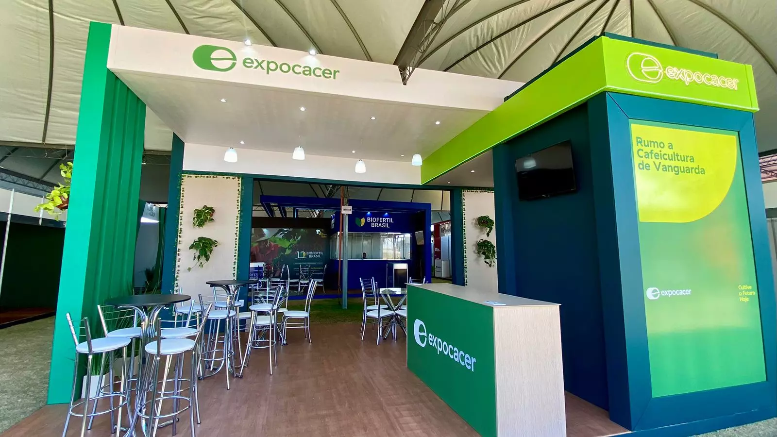 Expocacer e Dulcerrado participam do 31° Seminário do Café de Patrocínio-MG