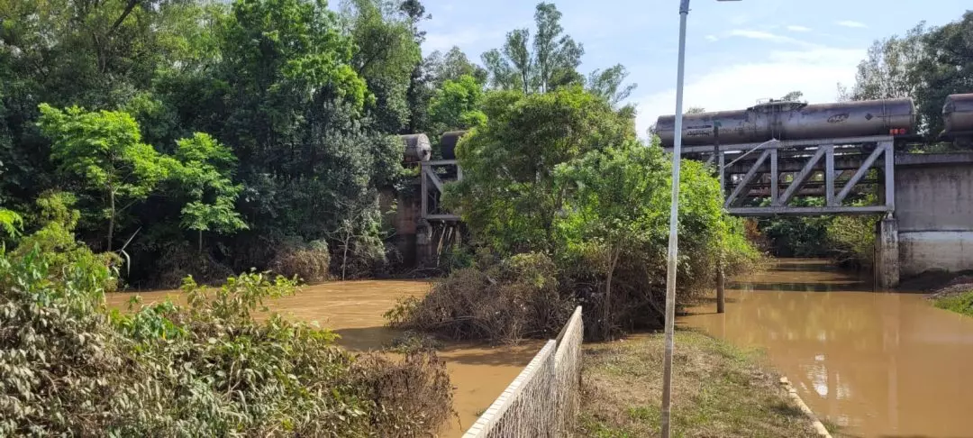 Rio Negro volta a subir e deixa Mafra em alerta