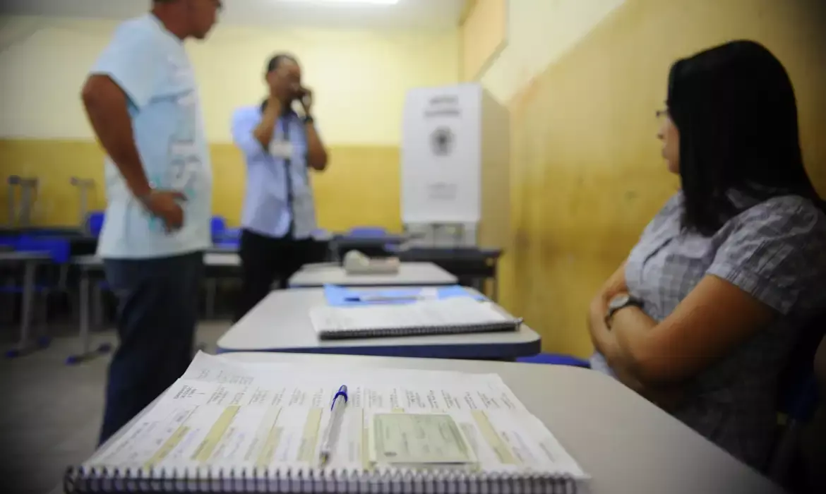 Mesários podem pedir mudança de seção eleitoral até sexta-feira