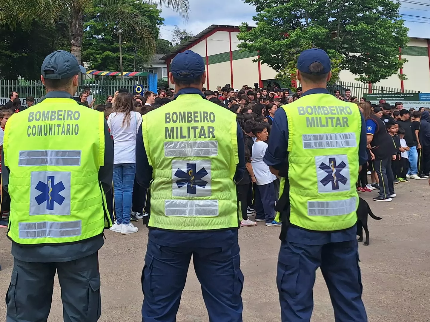 CBMSC e PMSC realizam simulado de ataque em escola em Mafra