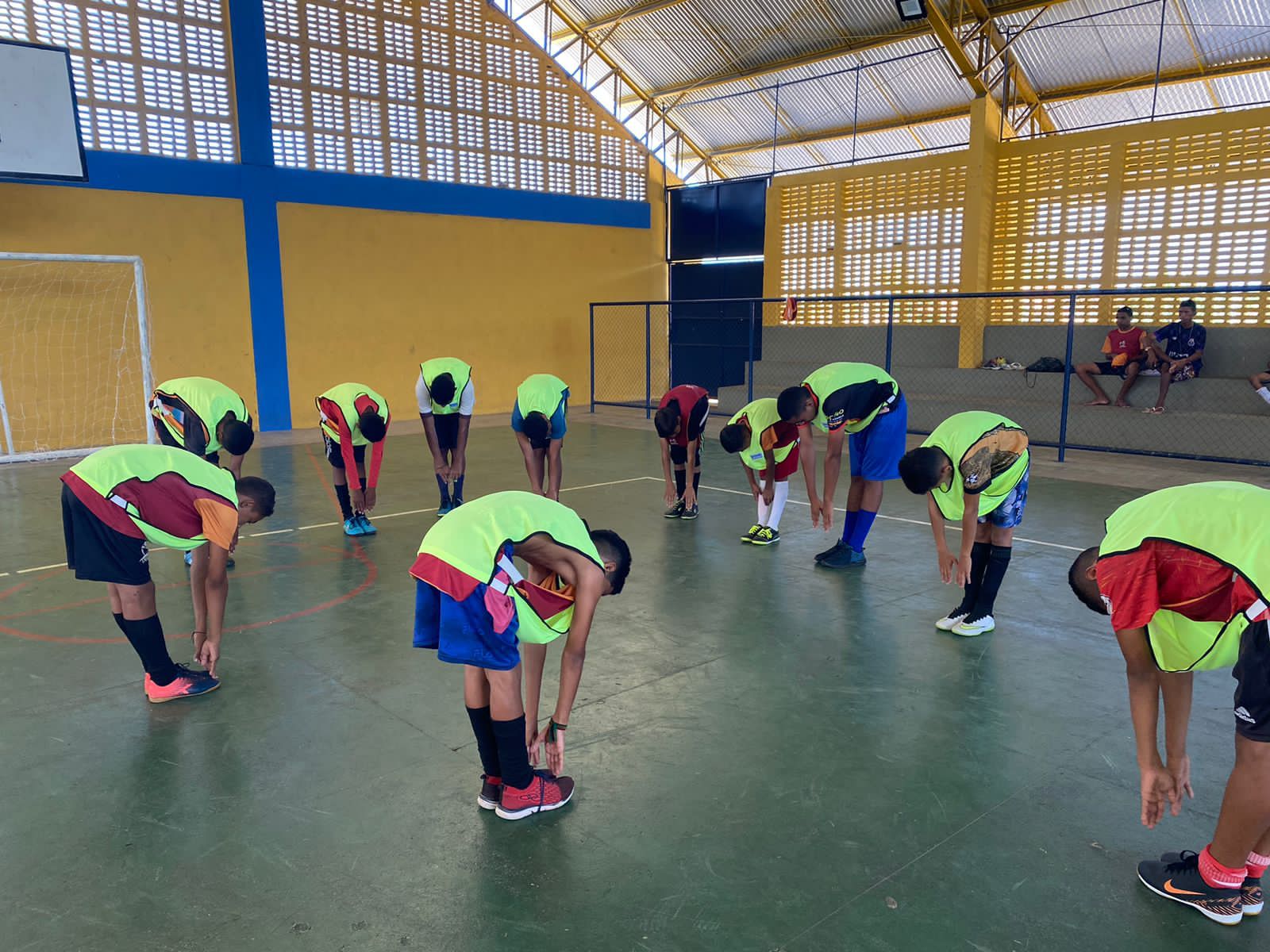 Prefeitura abre inscrições para escolinhas de futsal para crianças e adolescentes